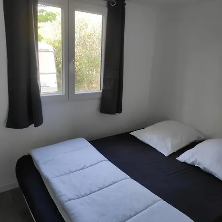 Mobil-home 6 Personnes Sur Terrain 600 M2 キャンプ場 *